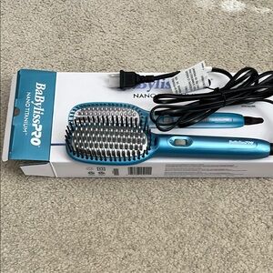 BaBylissPRO Nano Titanium Paddle Brush